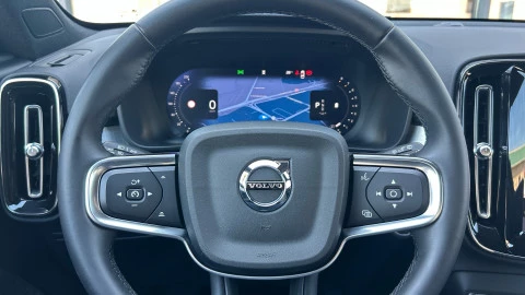 Volvo XC40 2.0 B3 G Core Auto