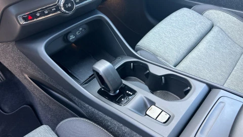 Volvo XC40 2.0 B3 G Core Auto