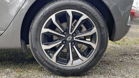 Renault Clio techno Eco-G 100cv (74kW)