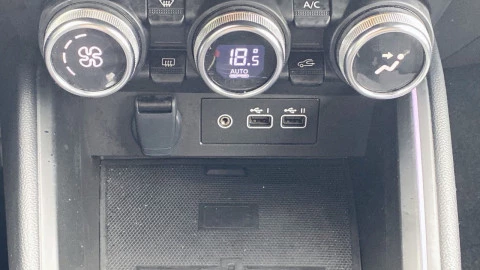 Renault Clio techno Eco-G 100cv (74kW)