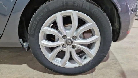 Renault Clio Zen TCe 66kW (90CV) -18