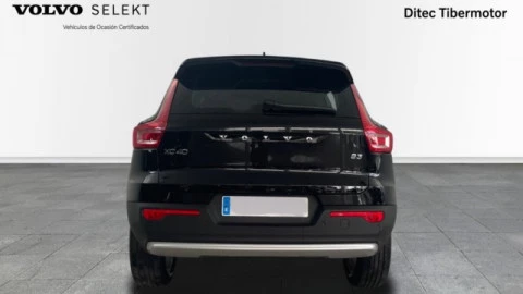 Volvo XC40 B3 G Core Auto 120 kW (163 CV)
