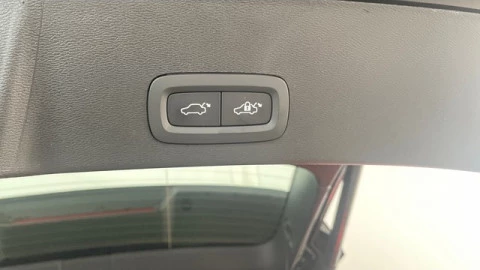 Volvo XC40 B3 G Core Auto 120 kW (163 CV)