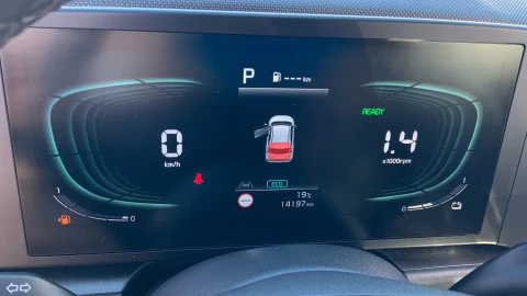 Kia Niro 1.6 GDi HEV 104kW (141CV) Concept