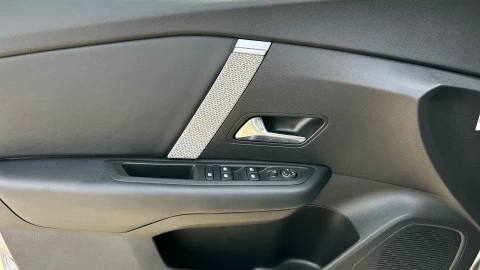 Citroën C4 PureTech 130 S&S 6v Plus