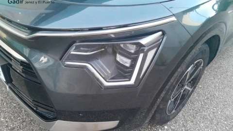 Kia Niro 1.6 GDi HEV 104kW (141CV) Drive