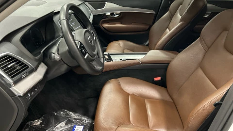 Volvo XC90 T8 Business Plus AWD Auto 287 kW (390 CV)