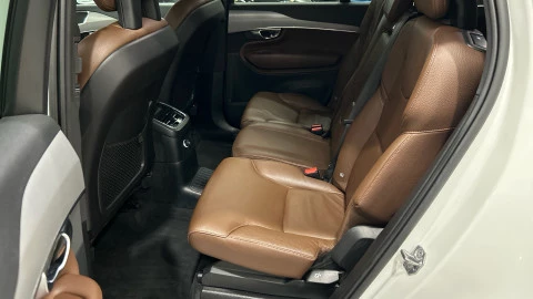 Volvo XC90 T8 Business Plus AWD Auto 287 kW (390 CV)