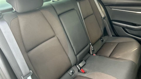 Mazda3 2.0 e-SKYACTIV-G EVOLUTION