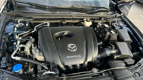 Mazda3 2.0 e-SKYACTIV-G EVOLUTION