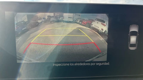 Mazda3 2.0 e-SKYACTIV-G EVOLUTION