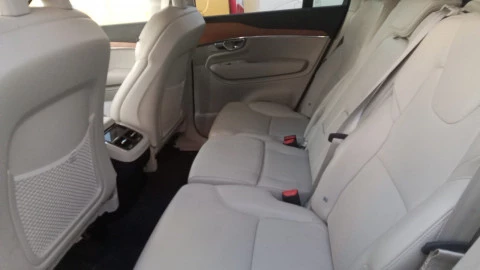 Volvo XC90 2.0 B5 D AWD Momentum Pro Auto