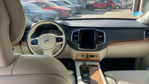 Volvo XC90 2.0 B5 D AWD Momentum Pro Auto