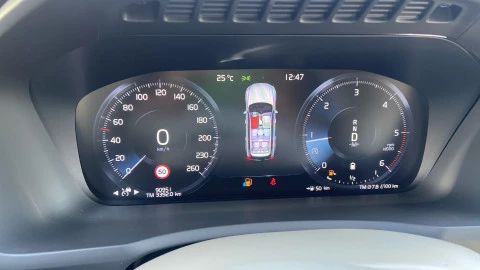 Volvo XC90 2.0 B5 D AWD Momentum Pro Auto