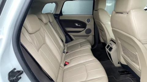 Land Rover Range Rover Evoque 2.0L TD4 Diesel 150CV 4x4 SE