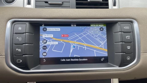 Land Rover Range Rover Evoque 2.0L TD4 Diesel 150CV 4x4 SE