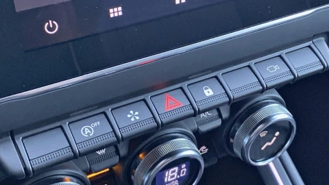 Renault Clio techno Eco-G 100cv (74kW)