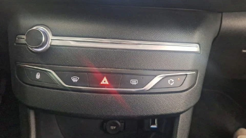 Peugeot 308 5p Style 1.5 BlueHDi 96KW (130CV)