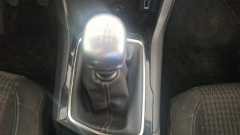 Peugeot 308 5p Style 1.5 BlueHDi 96KW (130CV)