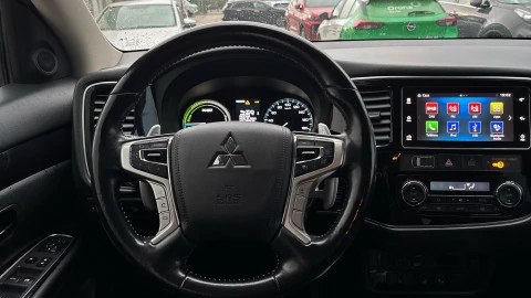 Mitsubishi Outlander 2.0 PHEV Kaiteki Auto 4WD
