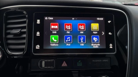 Mitsubishi Outlander 2.0 PHEV Kaiteki Auto 4WD