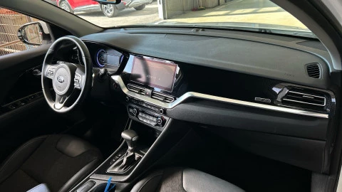 Kia Niro 1.6 GDi HEV 104kW (141CV) Emotion