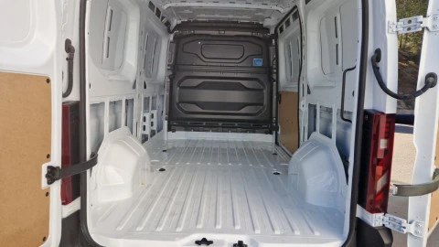 Renault Master Furgón T L2H2 3300 Bl dCi 96kW (130CV)