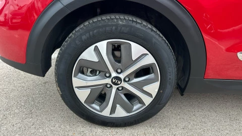 Kia e-Niro e-Niro 150kW Emotion (Long Range)