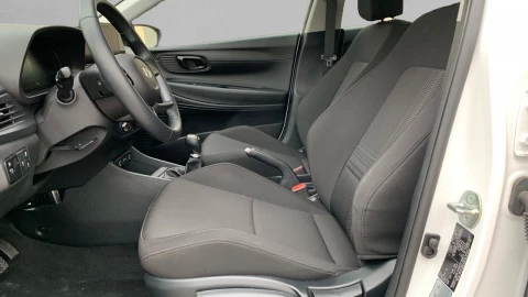 Hyundai Bayon 1.2 MPI Klass