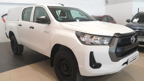 Toyota Hilux 2.4 D4D Cabina Doble GX