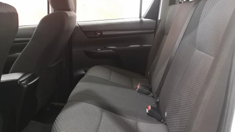 Toyota Hilux 2.4 D4D Cabina Doble GX