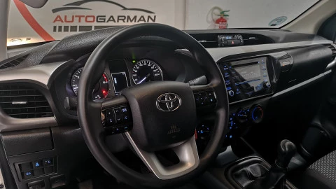 Toyota Hilux 2.4 D4D Cabina Doble GX