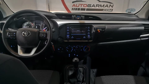 Toyota Hilux 2.4 D4D Cabina Doble GX