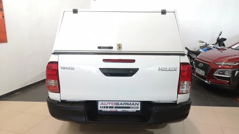 Toyota Hilux 2.4 D4D Cabina Doble GX