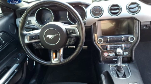 Ford Mustang 2.3 EcoBoost 231kW Mustang (Fastback)