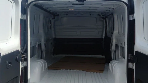 Renault Trafic Furgón L2H1 Blue dCi 96 Kw (130 CV) CUA