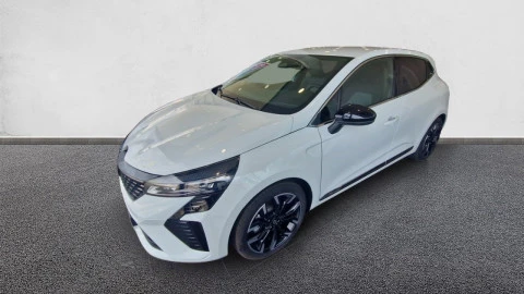 Renault Clio Techno full hybrid E-Tech 145 (103Kw)