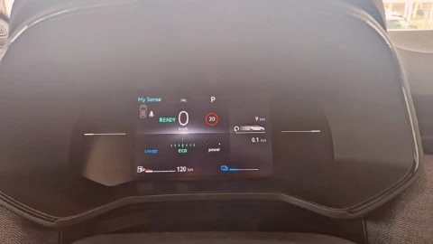 Renault Clio Techno full hybrid E-Tech 145 (103Kw)