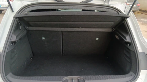 Renault Clio Techno full hybrid E-Tech 145 (103Kw)