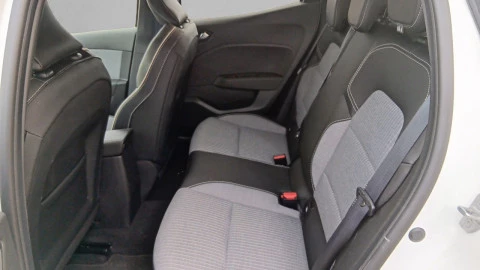 Renault Clio Techno full hybrid E-Tech 145 (103Kw)