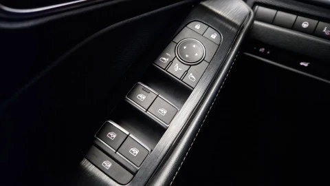 Nissan X-Trail 5pl 1.5 e-4ORCE 158kW 4x4 A/T Tekna