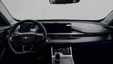 EBRO S400 1.5 DHE HEV Excellence CVT