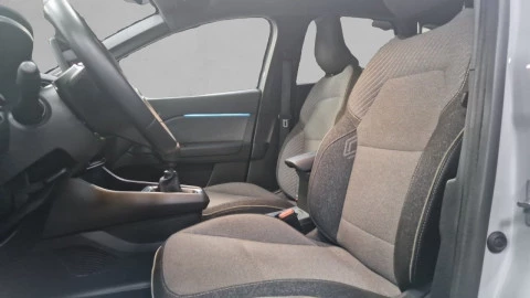 Renault Captur techno Eco-G 100cv (74 kW)