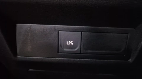 Renault Captur techno Eco-G 100cv (74 kW)