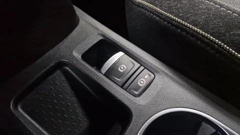 Renault Captur techno Eco-G 100cv (74 kW)