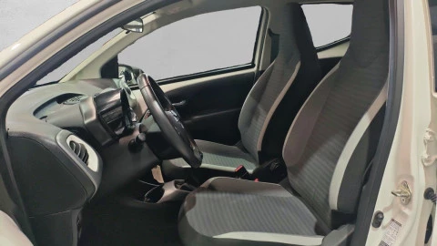 Toyota Aygo 1.0 70 x-cite JBL
