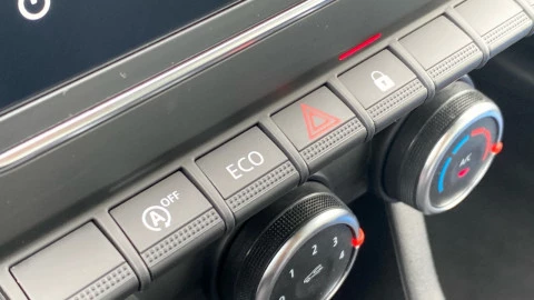 Renault Clio Intens TCe 67 kW (91CV)