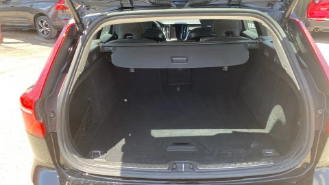 Volvo V60 2.0 B4 (D) Core Auto