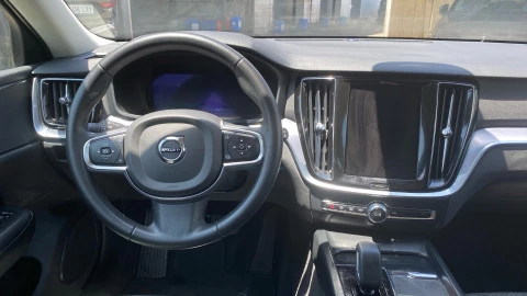 Volvo V60 2.0 B4 (D) Core Auto