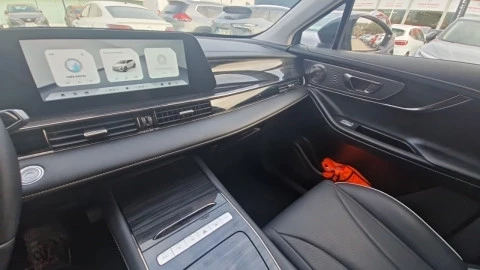 Omoda 5 MY25 - Premium 1.6 TGDI 108kW (145cv)